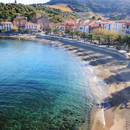 Apartment Renove, 1ere Ligne De Plage, Terrasse Privee Avec Barbecue, Climatisation, Proche Commerces - Fr-1-732-13