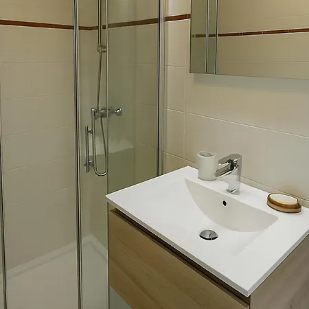 Renove, 1ere Ligne De Plage, Terrasse Privee Avec Barbecue, Climatisation, Proche Commerces - Fr-1-732-13 Argeles-sur-Mer